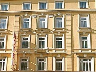 In Hotel München